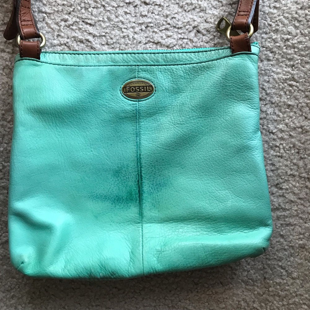 FOSSIL Leather Victoria Crossbody - Picture 7 of 8